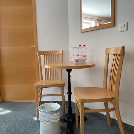 Restaurant Edelweiss Kro Muhlen