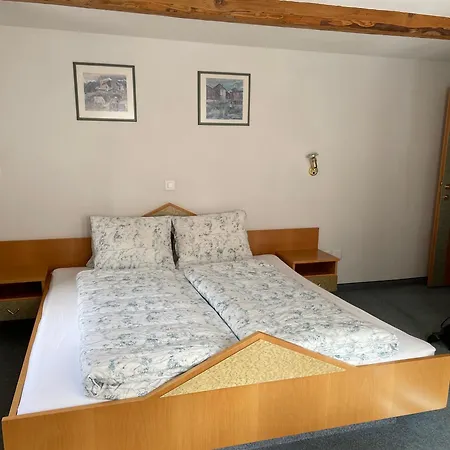 Restaurant Edelweiss אורחן Muhlen