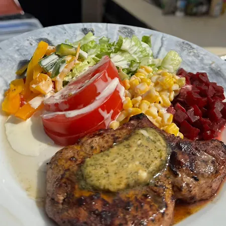 Restaurant Edelweiss אורחן *